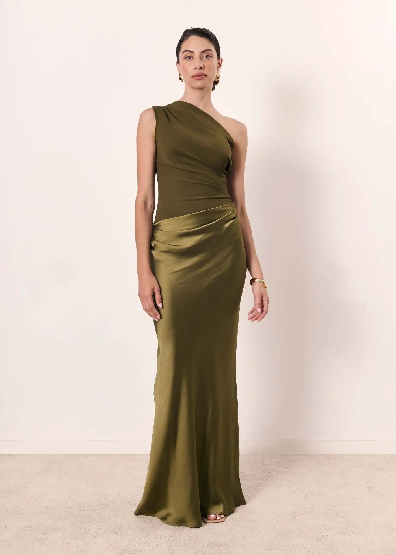 Vestido Maxi con Culpabilidad en Satén