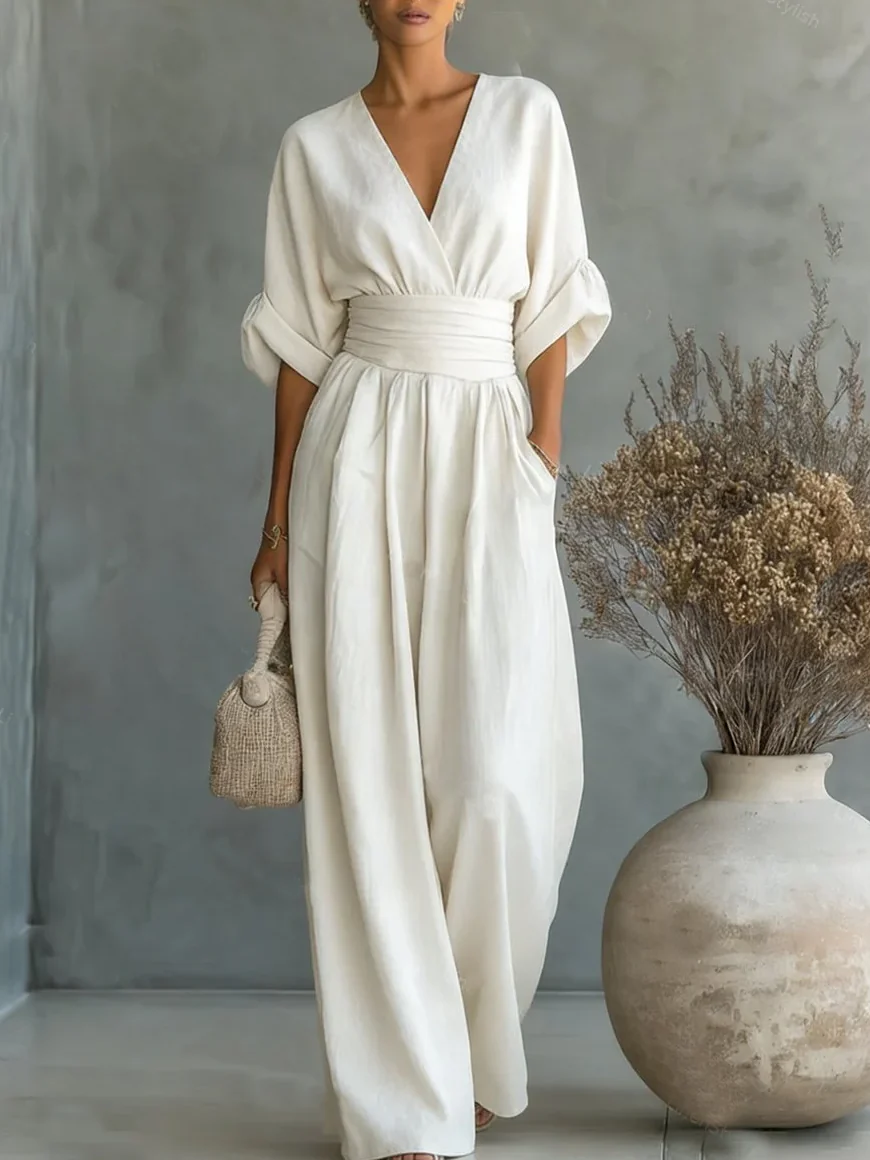 Sara - Elegante mono con escote en V y cintura alta.