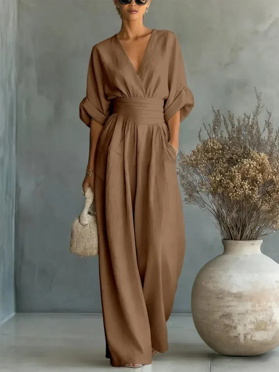 Sara - Elegante mono con escote en V y cintura alta.